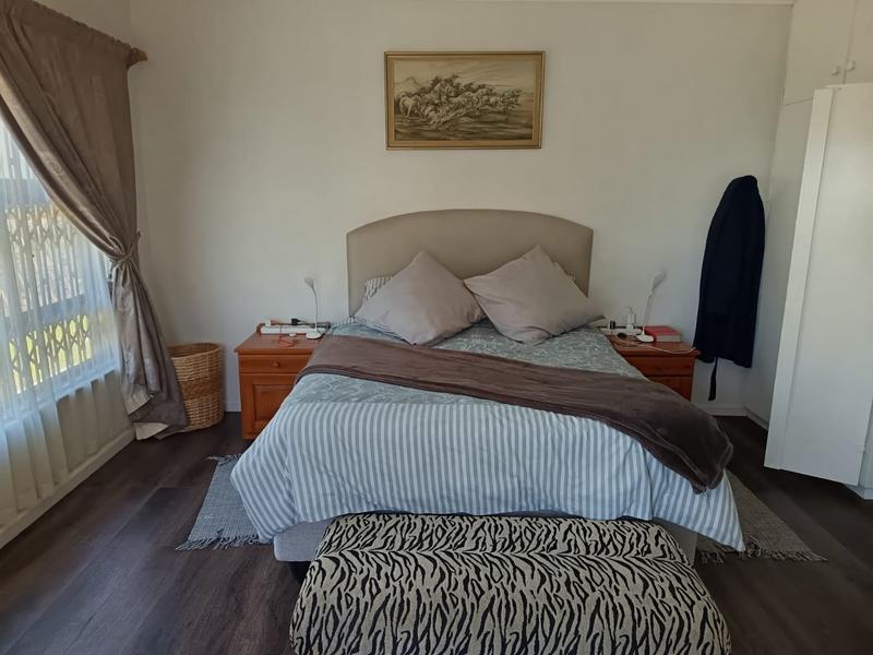 4 Bedroom Property for Sale in Heiderand Western Cape